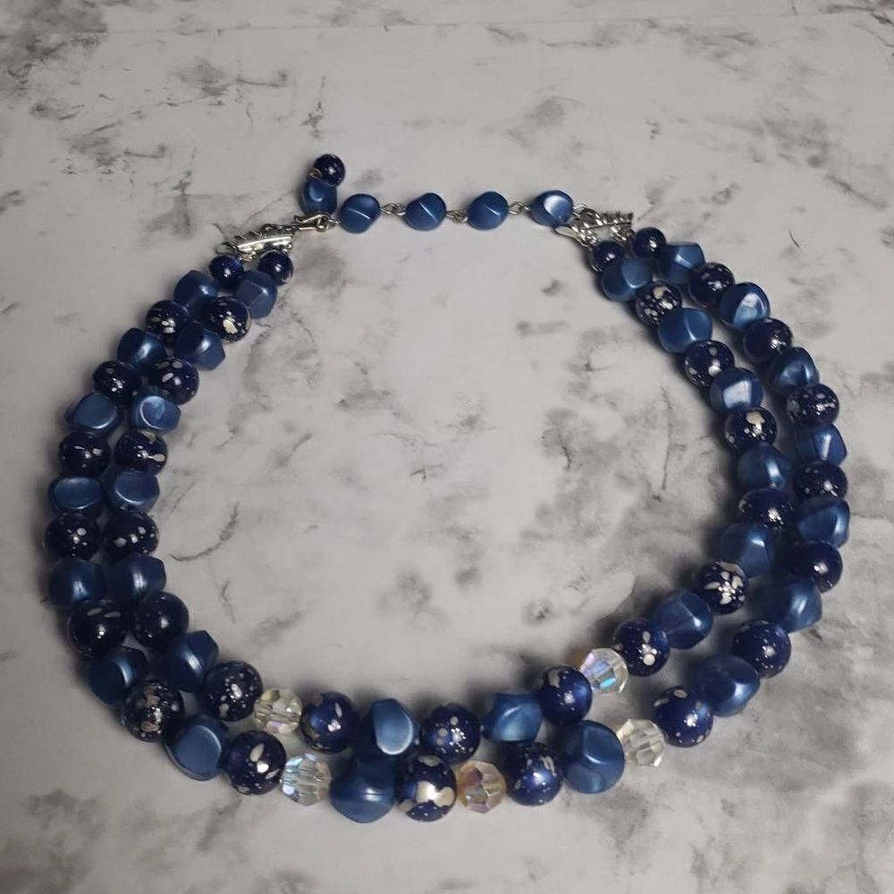 ‎Caro Vintage Blue and Clear Beaded Necklace
